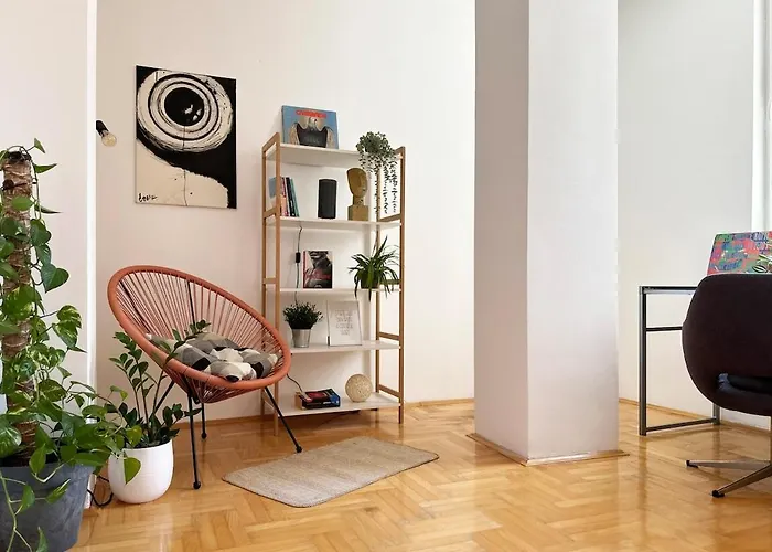 Charming & Cozy Flat With Free Parking In * Skopje